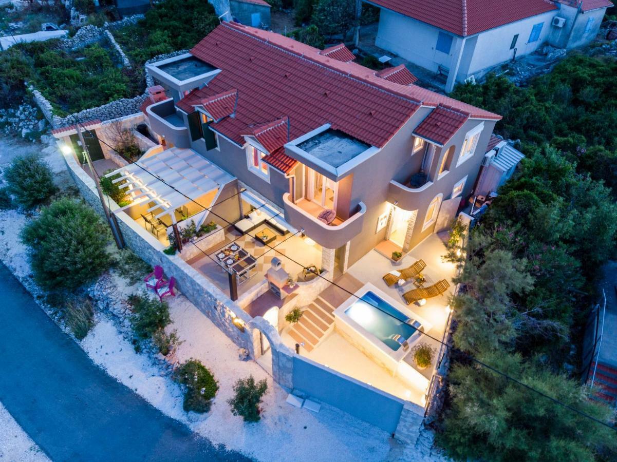 Villa Insula Ventum Trogir Exterior photo