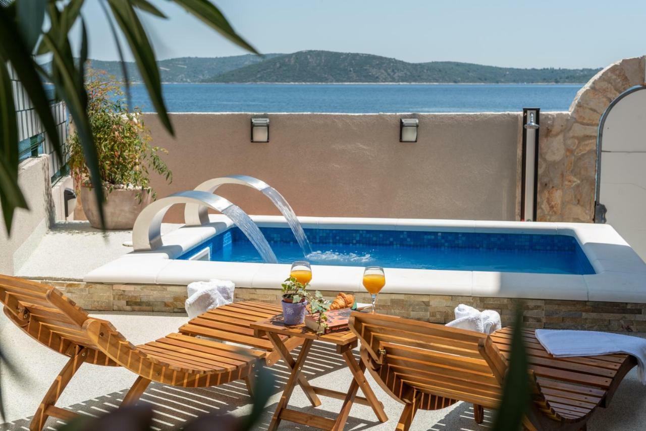Villa Insula Ventum Trogir Exterior photo
